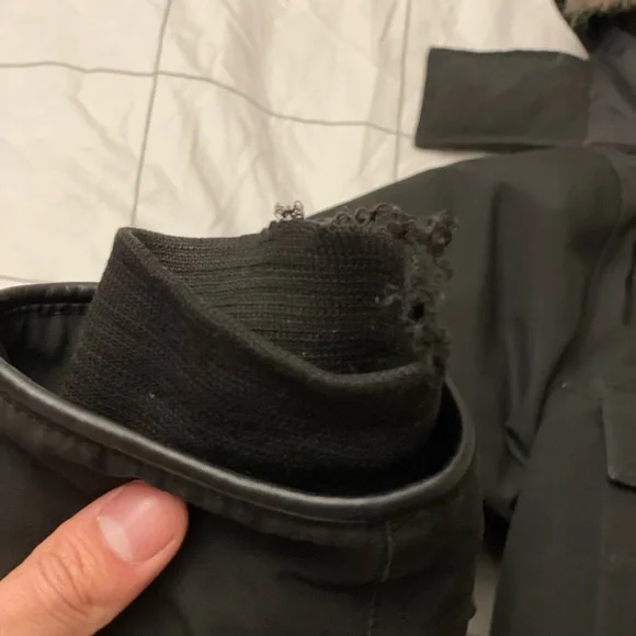 Canada Goose Jacket - Picture 7 of 7